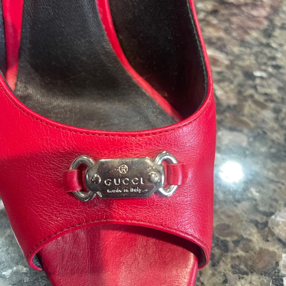 EUC Gucci Peep Toe Heel - Picture 2 of 6